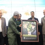 خدمت در لباس بسیج مدال افتخار برای بسیجیان است